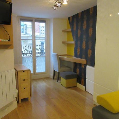 Cosy Studio Of 17 Square Meters At Place Monge 75005 Parijs Buitenkant foto